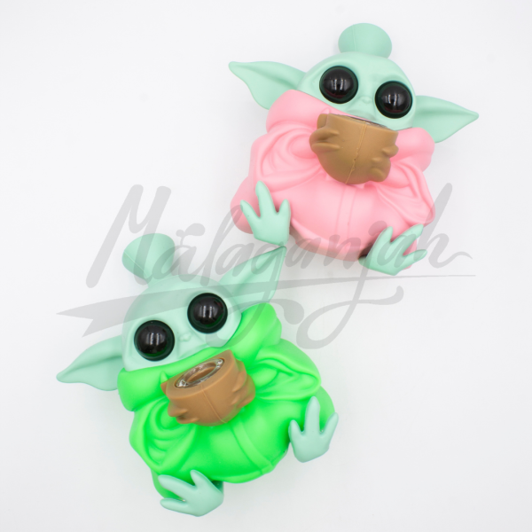 Bong Silicona Baby Yoda. 2